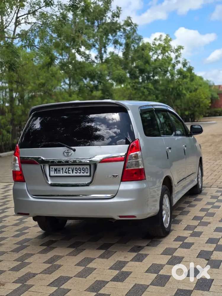 Toyota Innova 2014 Diesel Well Maintained