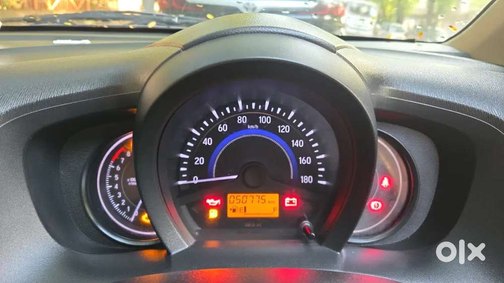 Amaze Vx Petrol 50,000 Genuine Km
