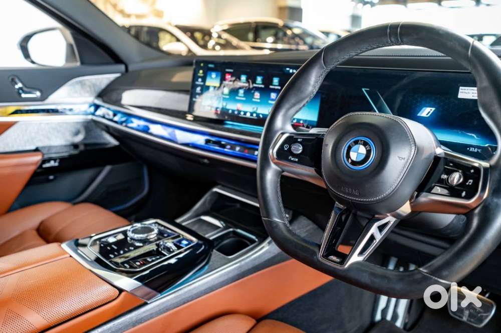 Bmw I7 Xdrive60, 2025, Electric