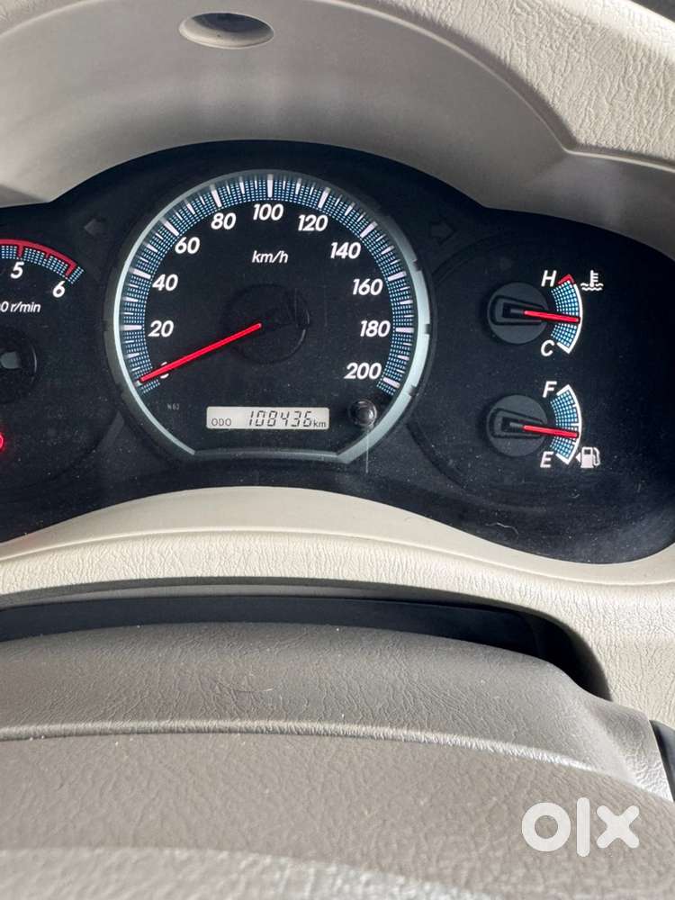 Toyota Innova Diesel Manual 2014 Z Taxy Cab Orginal Kerala Good Colity