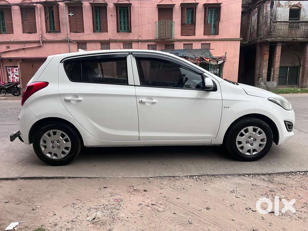 Hyundai I20 Magna Optional 1.2, 2013, Petrol