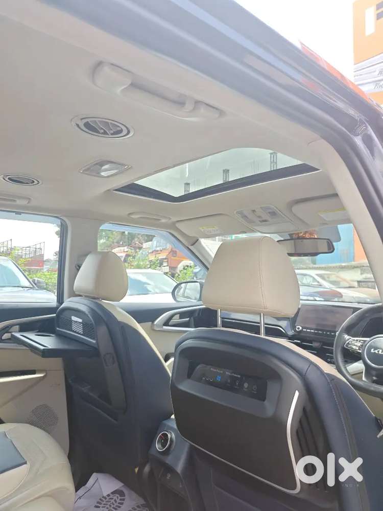 Kia Carens Luxury Plus 1.5 Diesel Imt 2023  7 Seater  Excellent Car