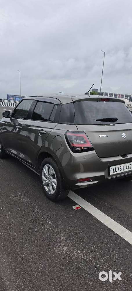 Maruti Suzuki Swift Amt Vvt Zxi, 2024, Petrol