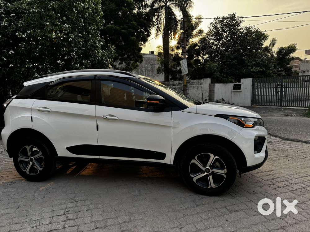 Tata Nexon 1.2 Revotron Xz Plus Dual Tone Roof, 2022, Diesel