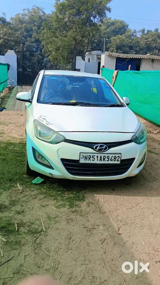 Hyundai I20 1.2 Sportz 2012