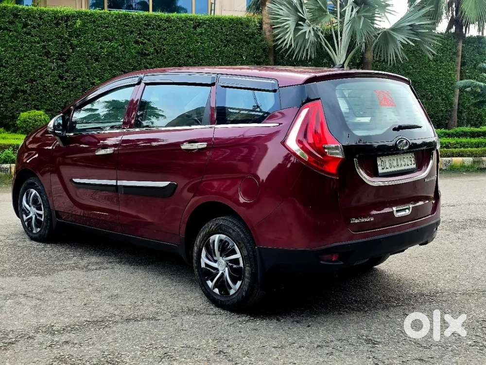 Mahindra Marazzo M4, 2019, Diesel