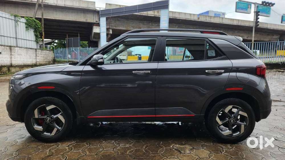 Hyundai Venue 1.0 Sx Plus Turbo Dct Dual Tone, 2021, Petrol