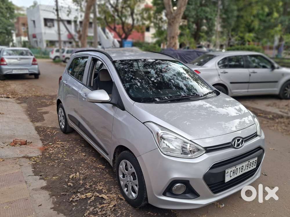 Hyundai Grand I10 2016-2017 Sportz Celebration Edition, 2016, Petrol