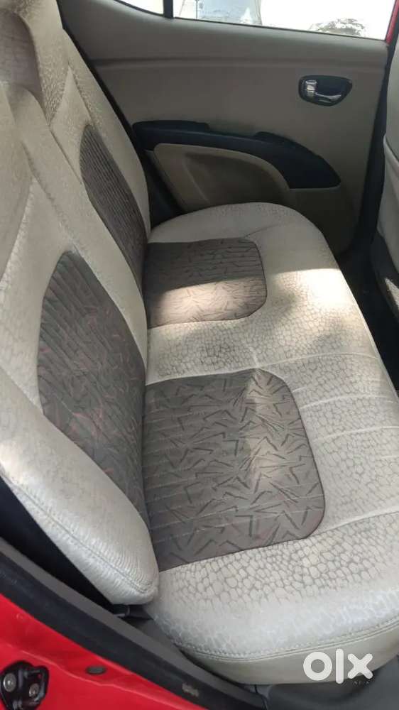 Hyundai I10 Magna 2012 Car