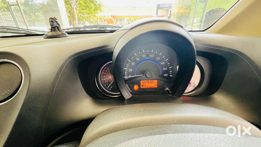 Honda Amaze, 2016, Petrol