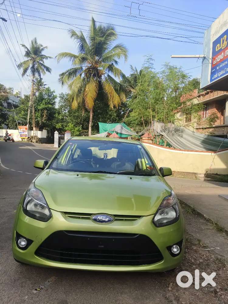 Ford Figo Petrol 2012
