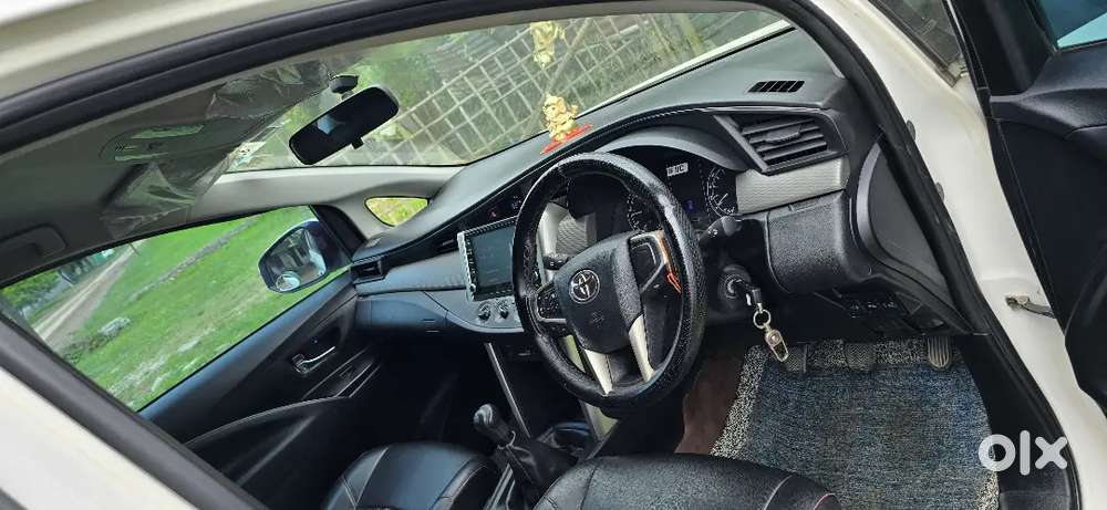 Toyota Innova Crysta 2023 Diesel Manual