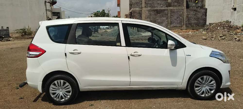 Maruti Suzuki Ertiga 2013 Diesel 221000 Km Driven