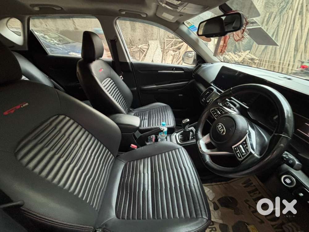 Kia Sonet Petrol 2021