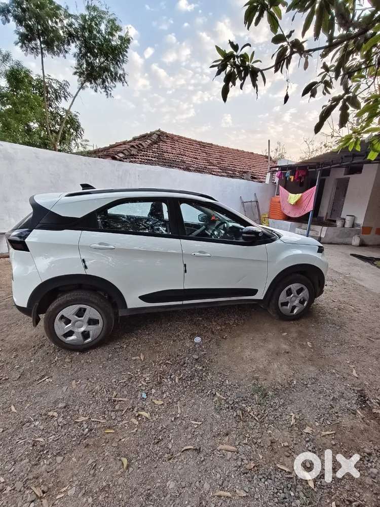 Tata Nexon Petrol Manual March 2026