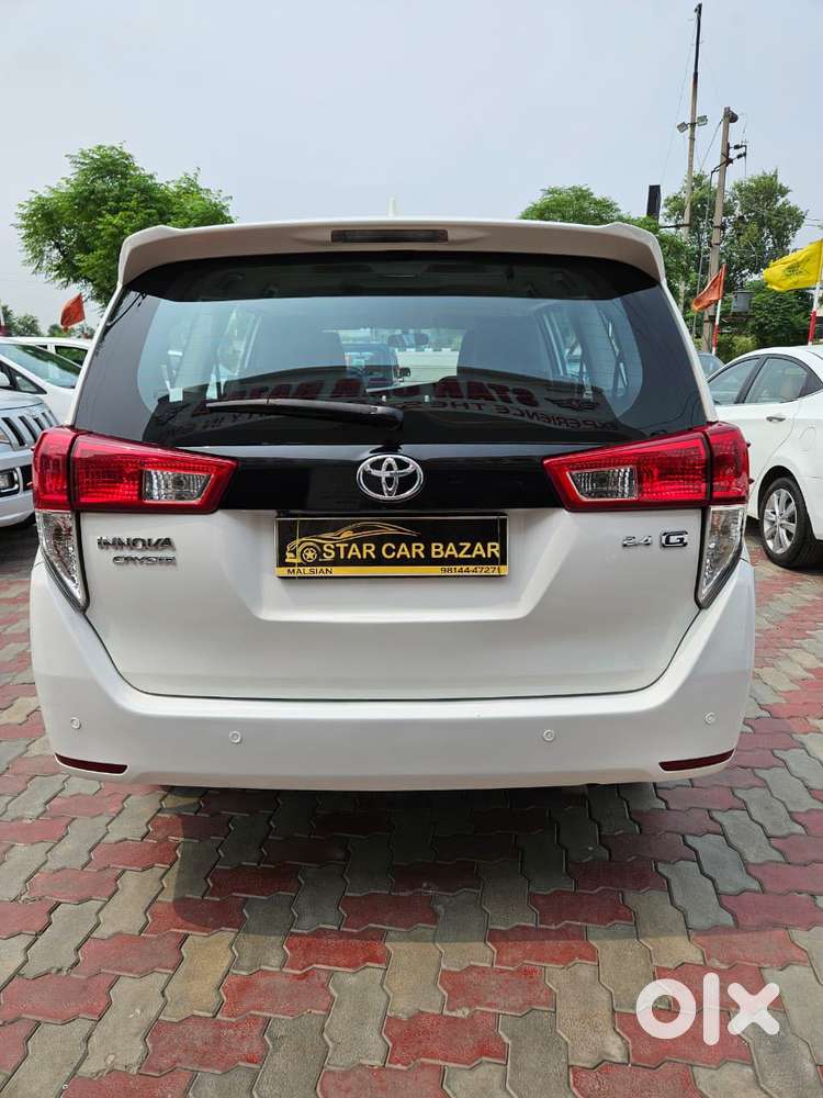 Toyota Innova Crysta 2.4 Gx Mt, 2017, Diesel