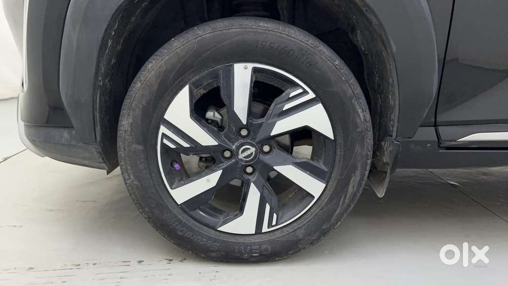 Nissan Magnite 1.0 Xv Premium Turbo, 2024, Petrol