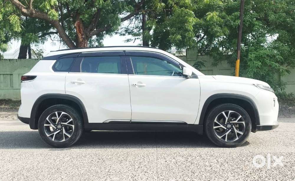 Toyota Urban Cruiser Hyryder 1.5 V Neo Drive, 2024, Petrol