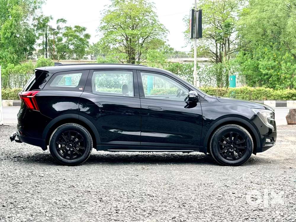 Mahindra Xuv700 2.2 Ax 7 Diesel At Luxury Pack Str, 2024, Diesel