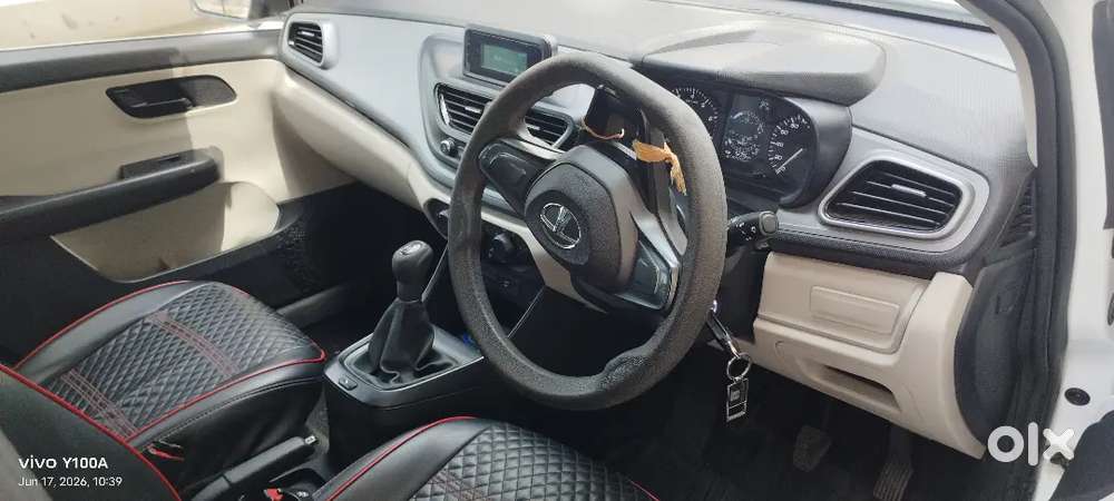 Tata Altroz 1.5 Xe 2021