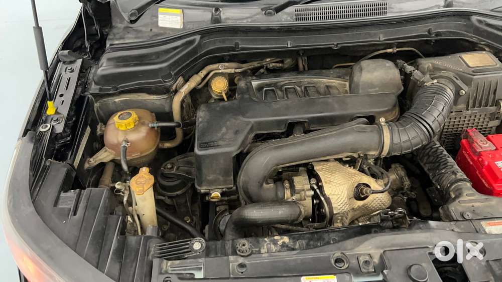 Mahindra Xuv300 W8 Option Diesel, 2021, Diesel