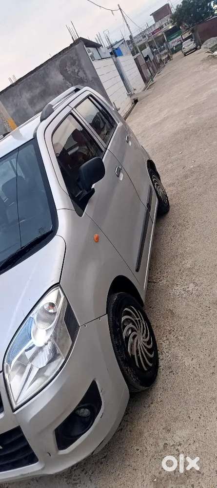 Maruti Suzuki Wagon R Stingray 2013 Petrol Good Condition