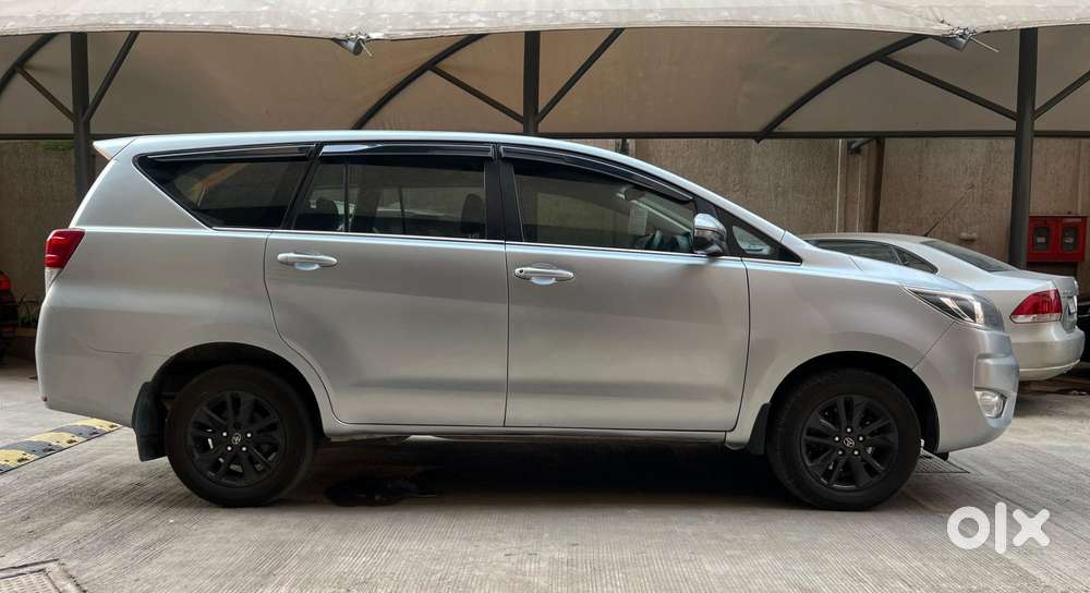 Toyota Innova Crysta 2.4 G Mt 8s, 2018, Diesel