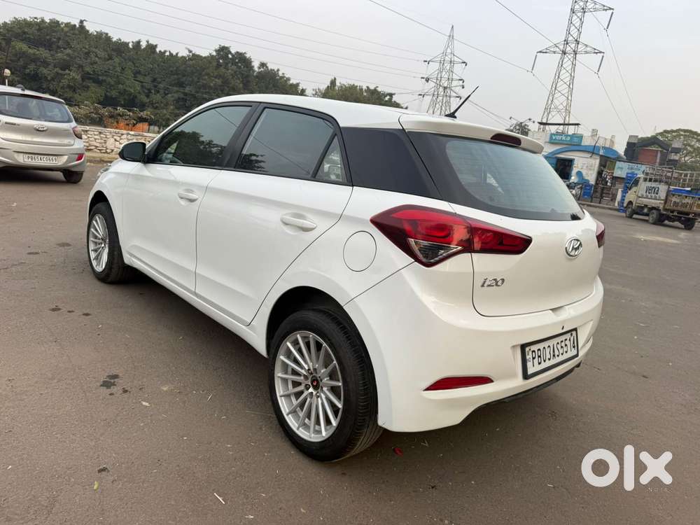 Hyundai I20 Sportz 1.2 Bs-iv, 2017, Diesel
