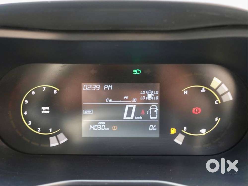 Tata Curvv Pure Plus 1.2 Revotron Petrol 7dca, 2024, Petrol