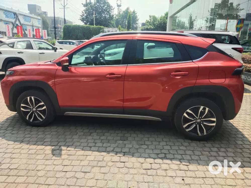 Toyota Urban Cruiser Taisor V 1.0 Petrol At, 2024, Petrol