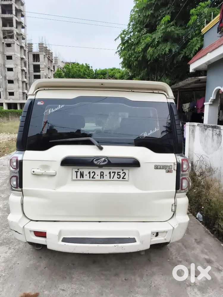 Mahindra Scorpio 2016 Diesel Well Maintained