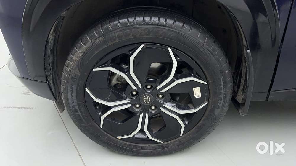 Tata Curvv Accomplished S 1.2 Revotron Petrol 7dca, 2025, Petrol