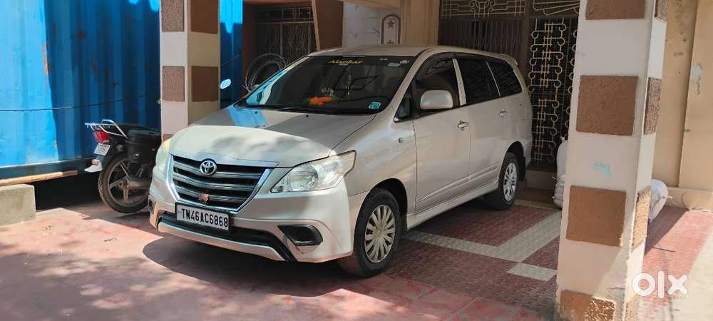 Innova 2.5 G Diesel  Best Car  Jain Family Used Car