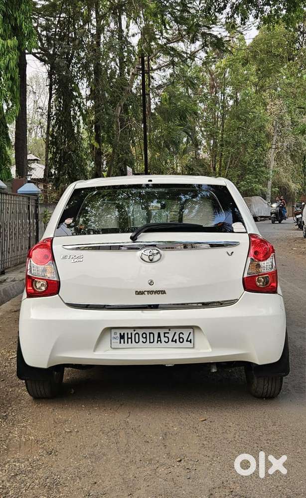 Toyota Etios Liva 2014-2016 V, 2014, Petrol