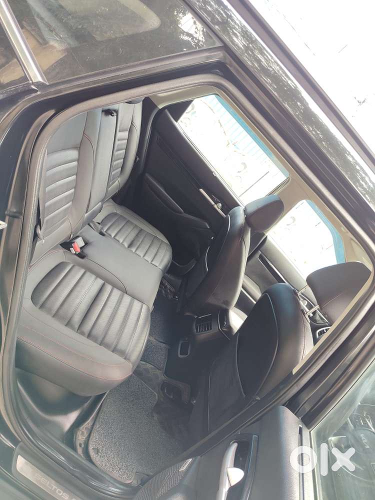 Mahindra Tuv 300 Mhawk100 T8, 2016, Diesel