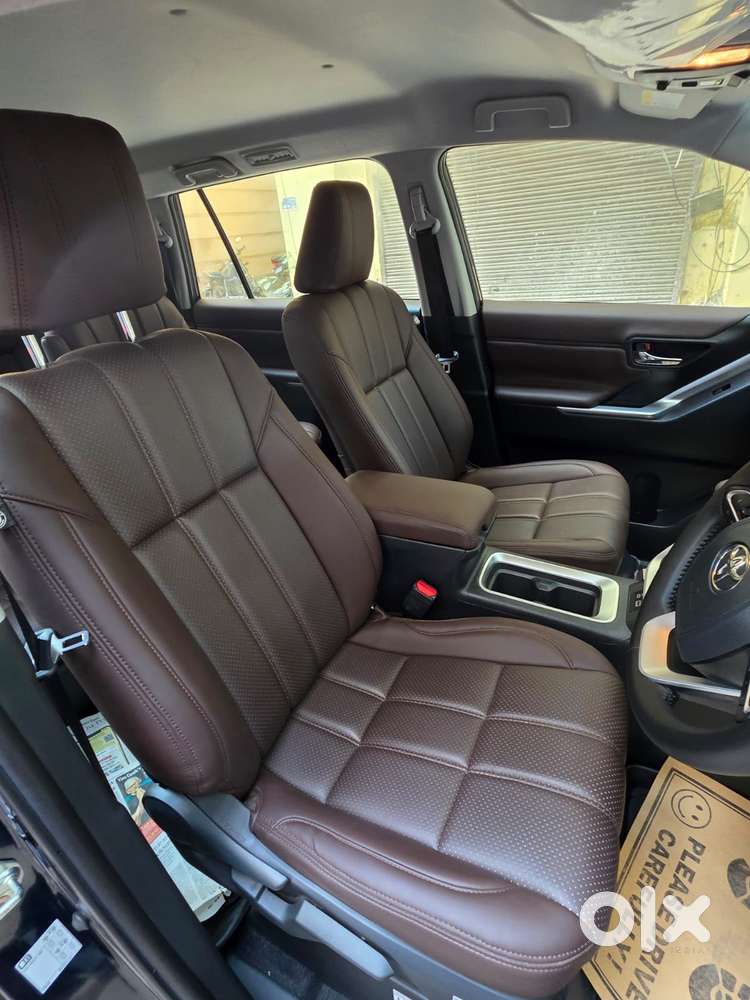 Toyota Innova Hycross Gx (o), 2025, Petrol