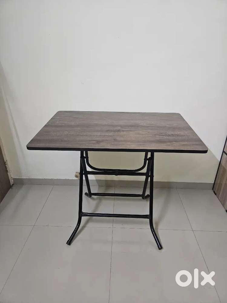 Folding Study Table