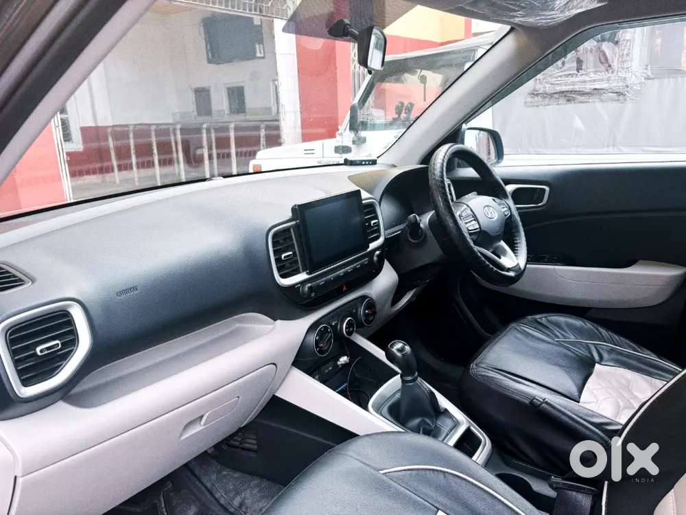 Hyundai Venue 1.2 Petrol 2023