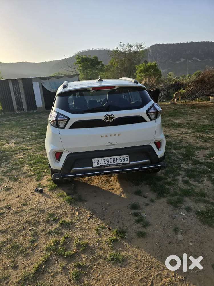 Tata Nexon 2023 Petrol 45000 Km Driven