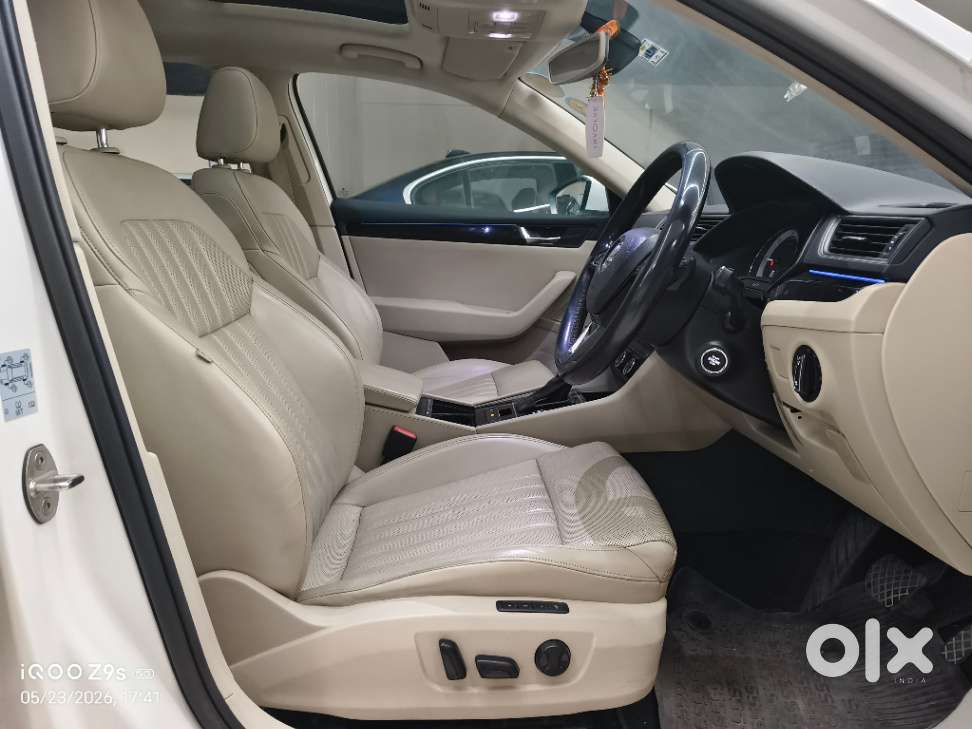 Skoda Superb L&k 2.0 Tdi At, 2016, Diesel