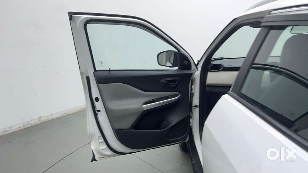 Nissan Magnite 1.0 Xe, 2023, Petrol