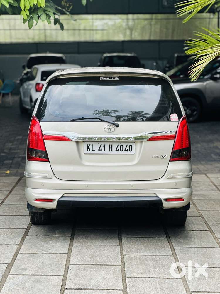 Toyota Innova 2.5 Vx 8 Str, 2014, Diesel