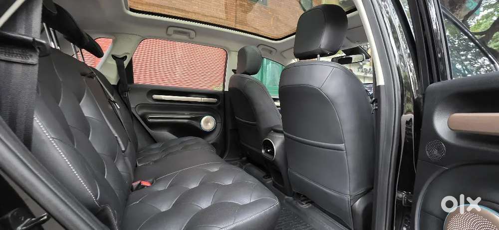 Mg Windsor Ev Essence 2025