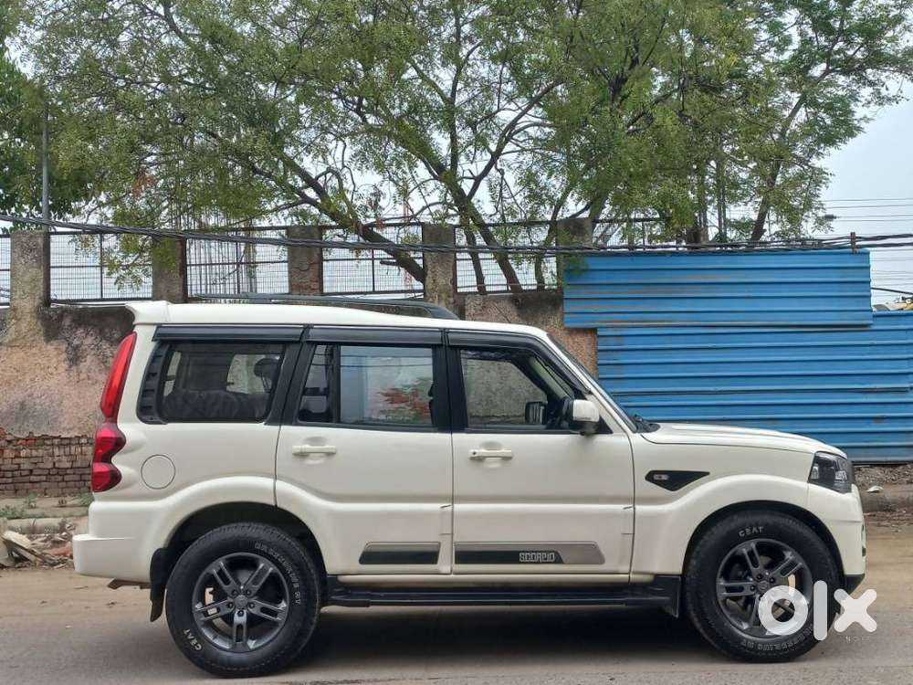 Mahindra Scorpio Classic 2.2 S Mt 7 Str, 2022, Diesel