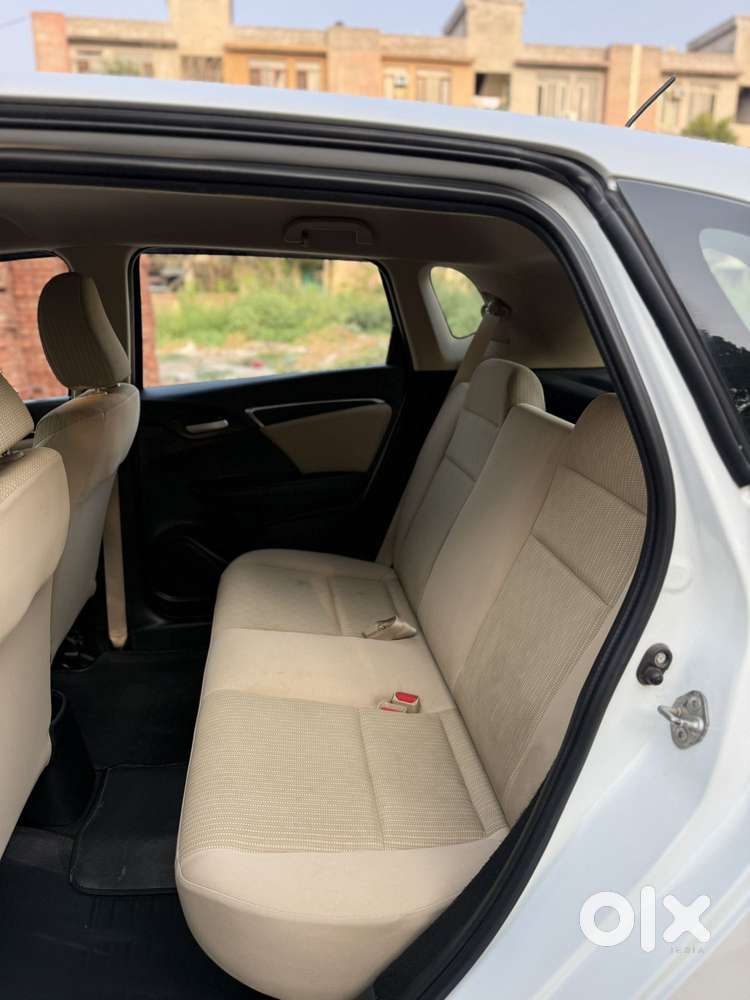 Honda Jazz V Automatic, 2017, Petrol