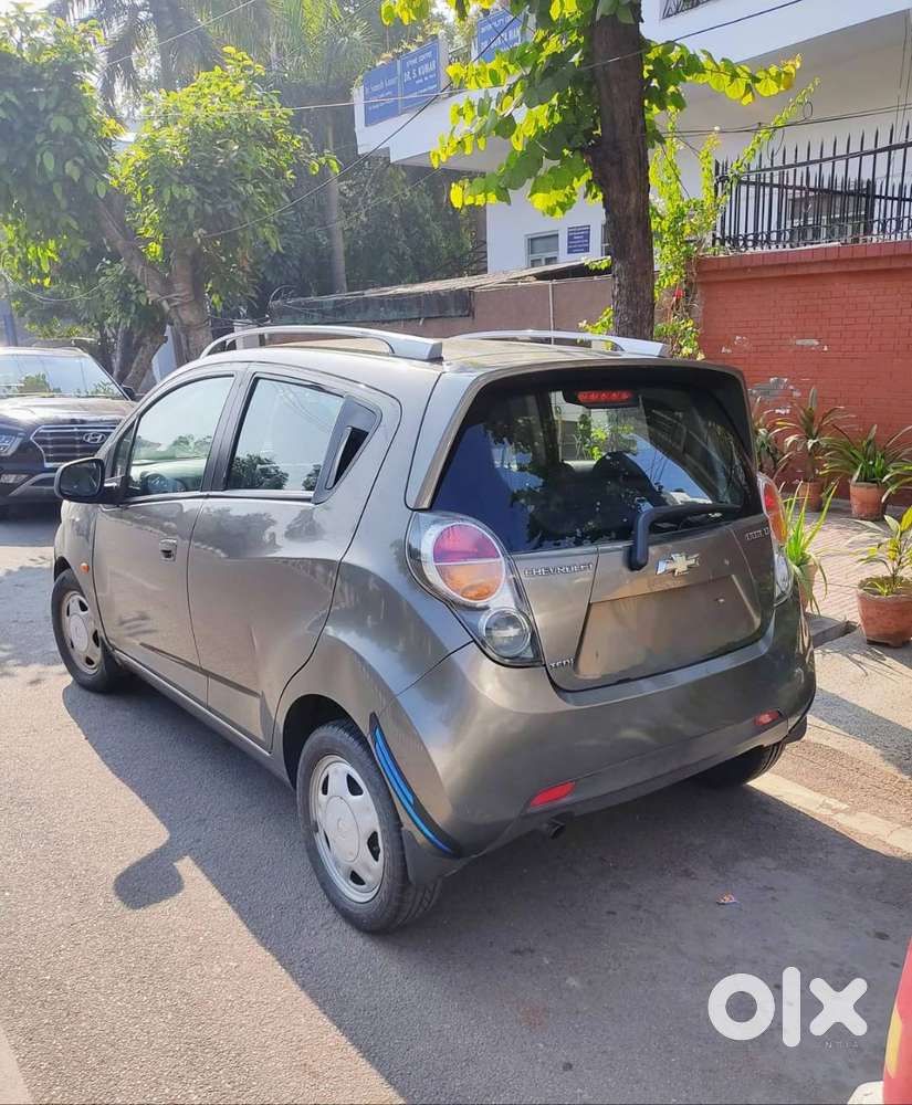 Chevrolet Beat Lt Top Variant