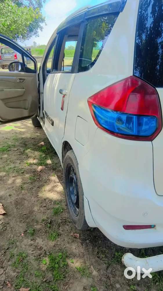 Ertiga Car Gadi