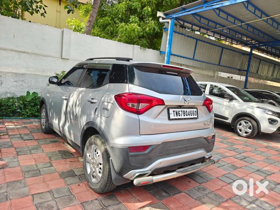 Mahindra Xuv300 W4, 2023, Petrol