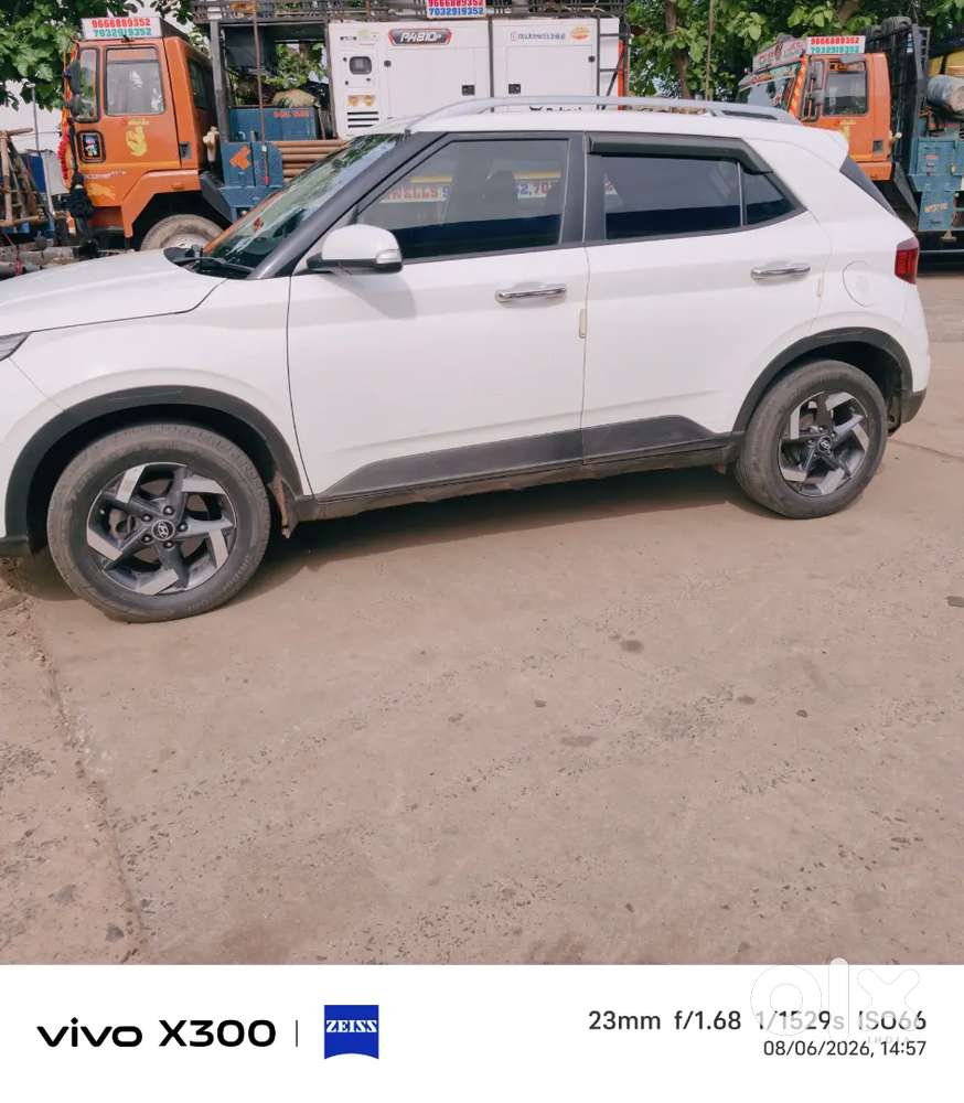 Hyundai Venue Diesel Manual 2nd Owner 2021