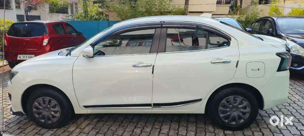 Maruti Suzuki Dzire 2025 Petrol 13200 Km Driven